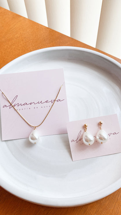 Set collar perla gota + aretes